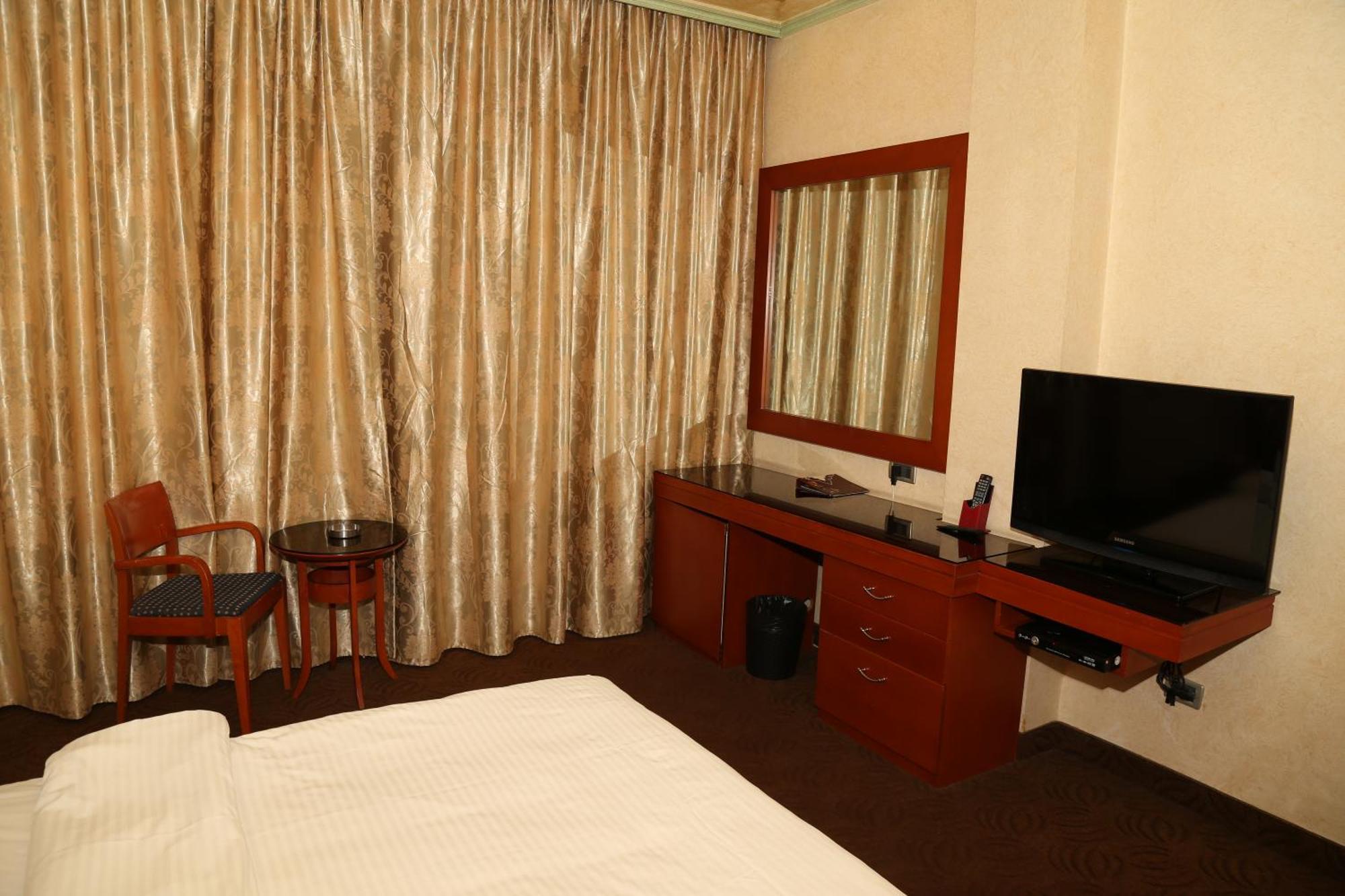 Duroy Hotel Beirut Exterior foto