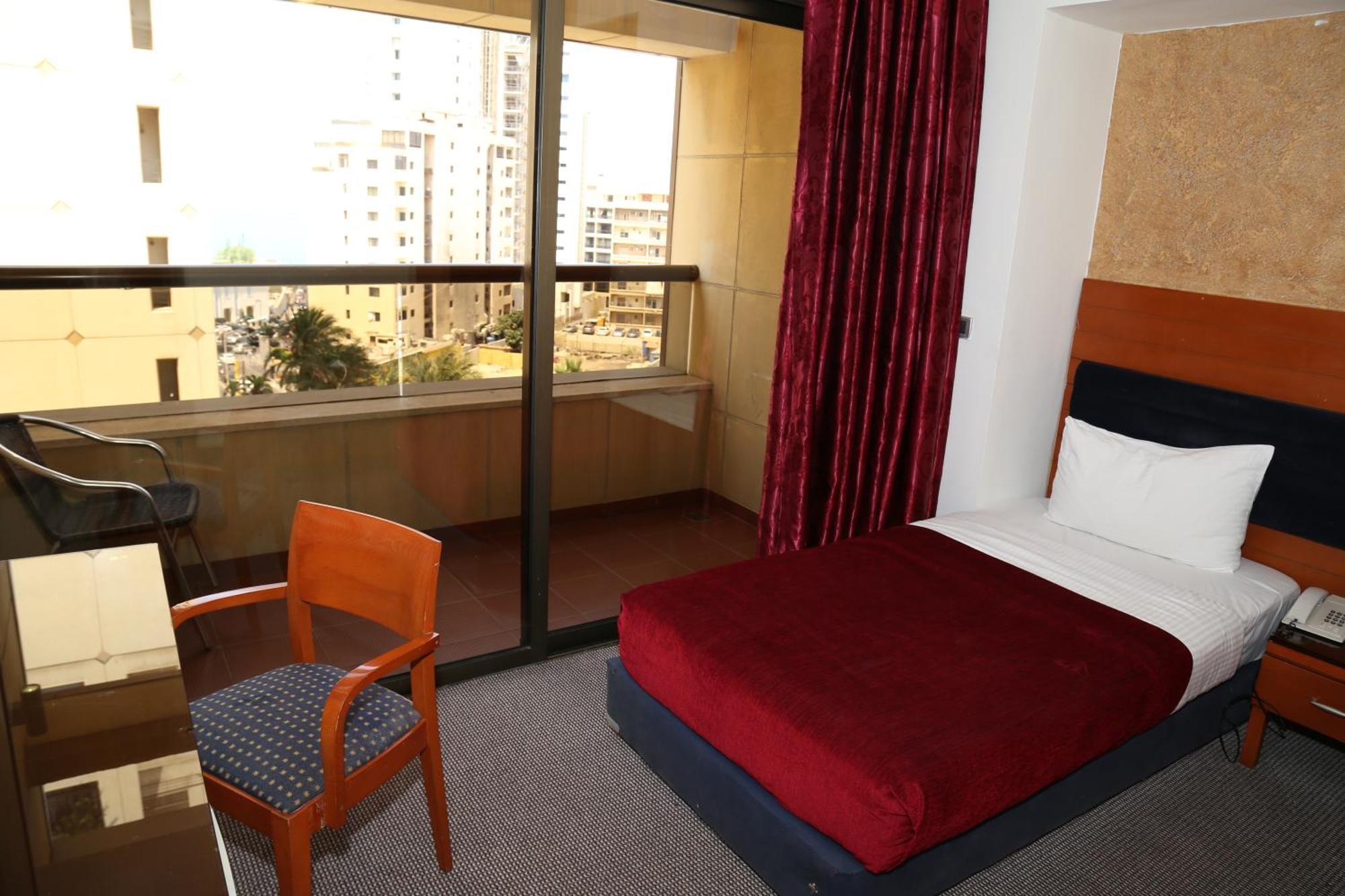 Duroy Hotel Beirut Exterior foto