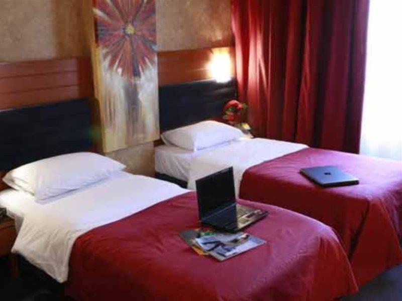 Duroy Hotel Beirut Exterior foto