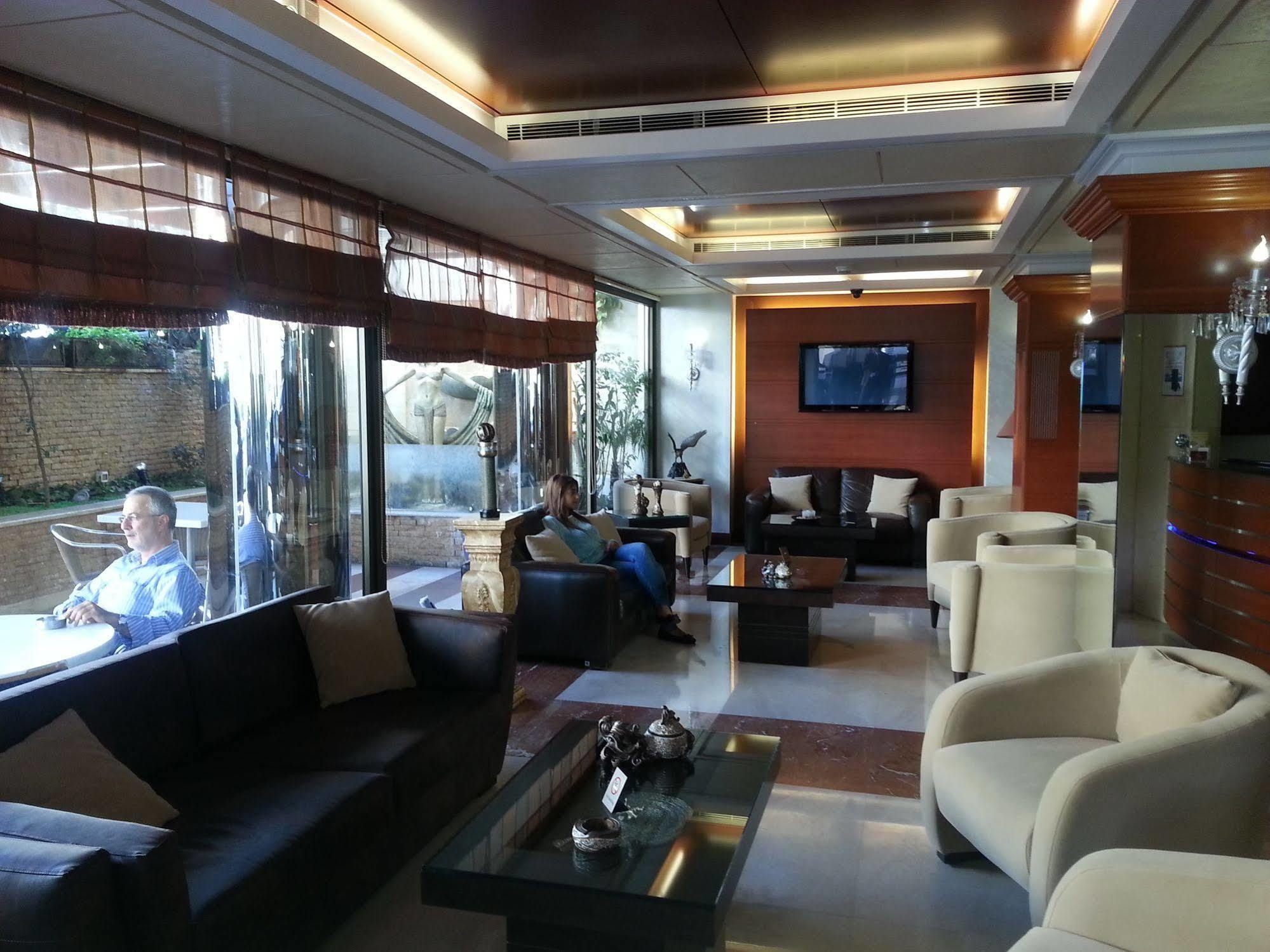 Duroy Hotel Beirut Exterior foto